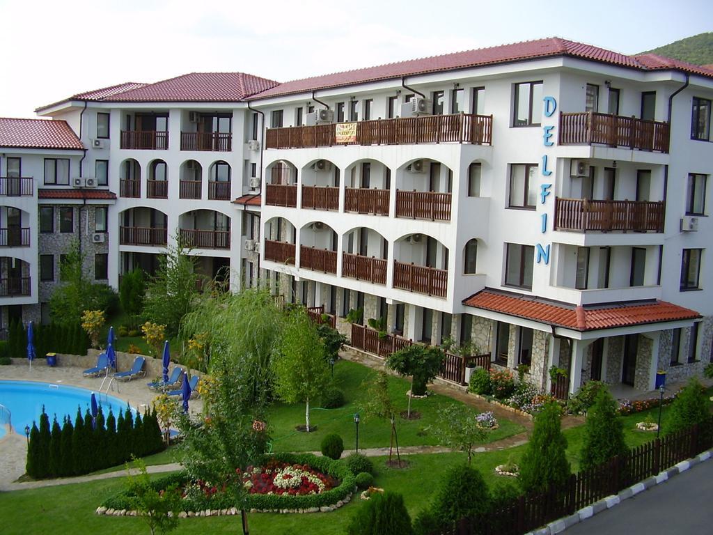 Delfin Apart Complex Свети-Влас Экстерьер фото