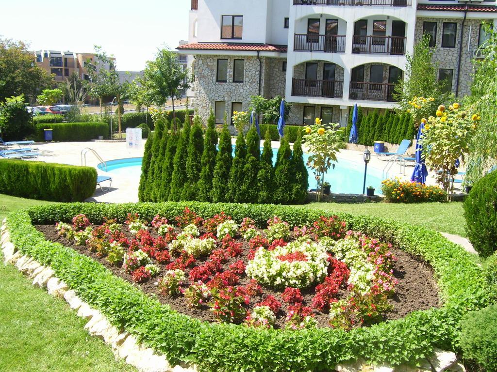 Delfin Apart Complex Свети-Влас Экстерьер фото