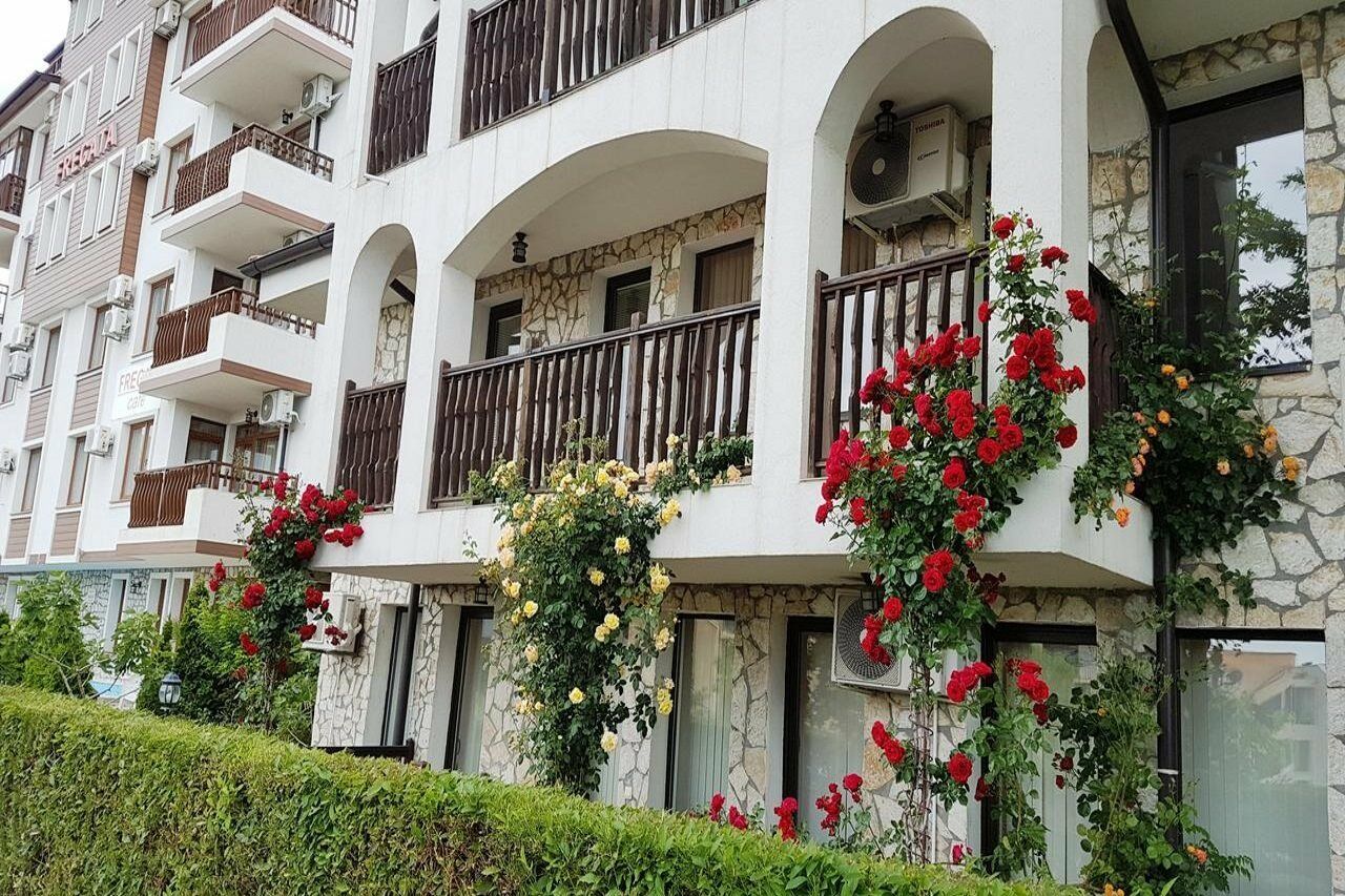 Delfin Apart Complex Свети-Влас Экстерьер фото